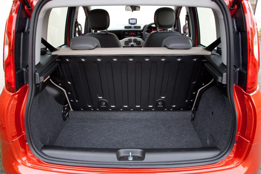  Fiat Panda 2012 года  (UK) (фото 74 из 125)